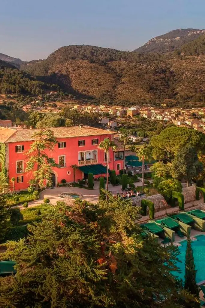 Son Net Puigpunyent Mallorca