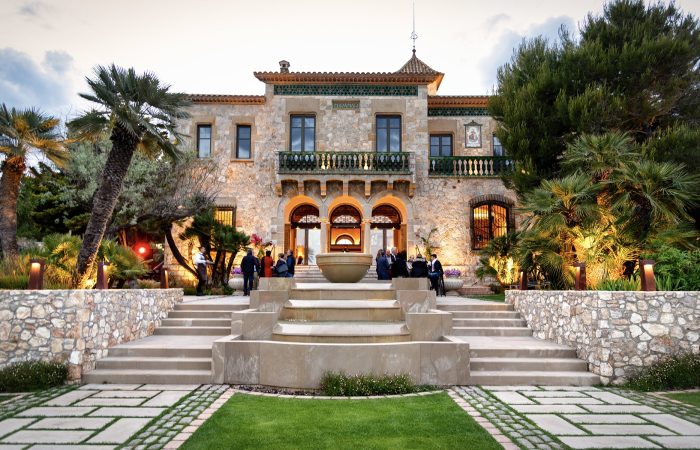 Piedra Cenia Barcelona